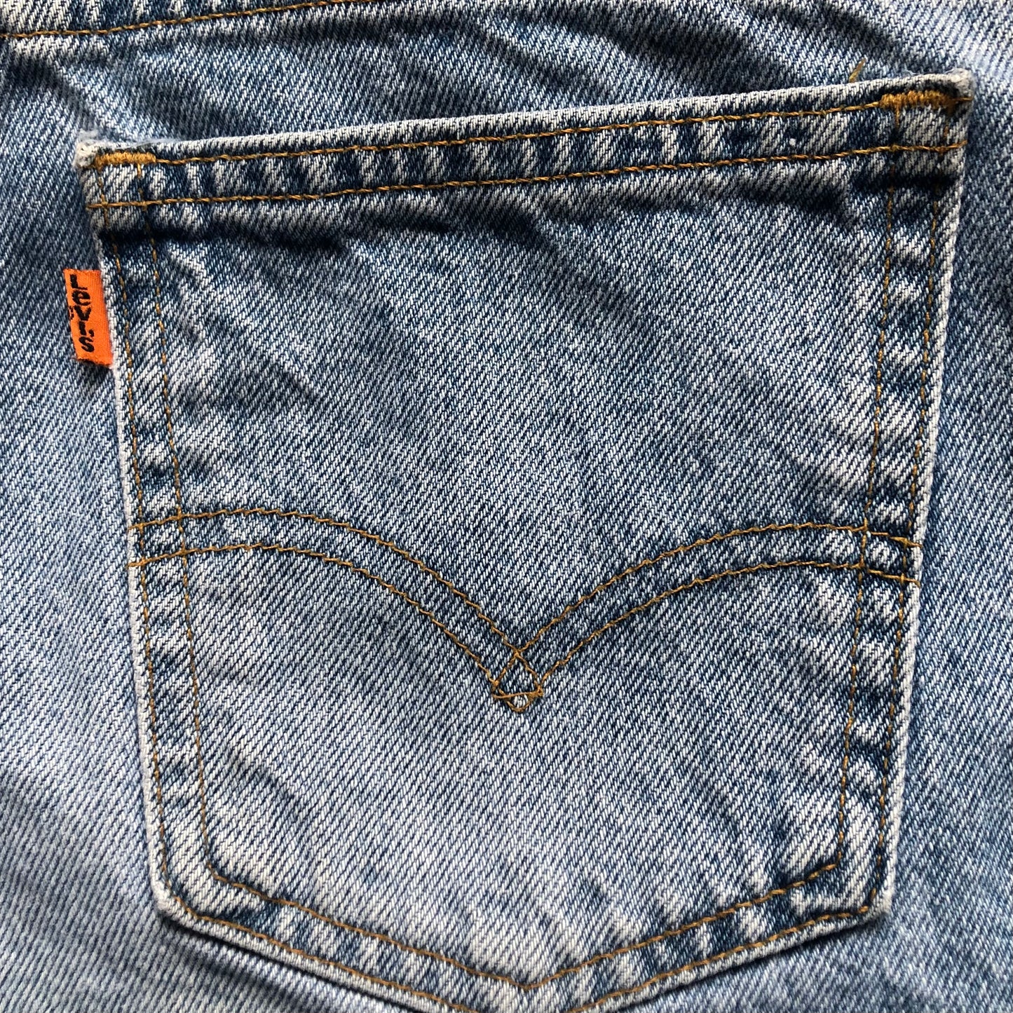 80’s/90’s Vintage Women’s 951 Orange Tab Levi’s Relaxed Fit Denim Shorts | Made in USA