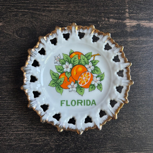 Vintage Florida Souvenir Plate Made in Japan Orange Blossom Citrus Reticulated Gold Trim Wall Decor
