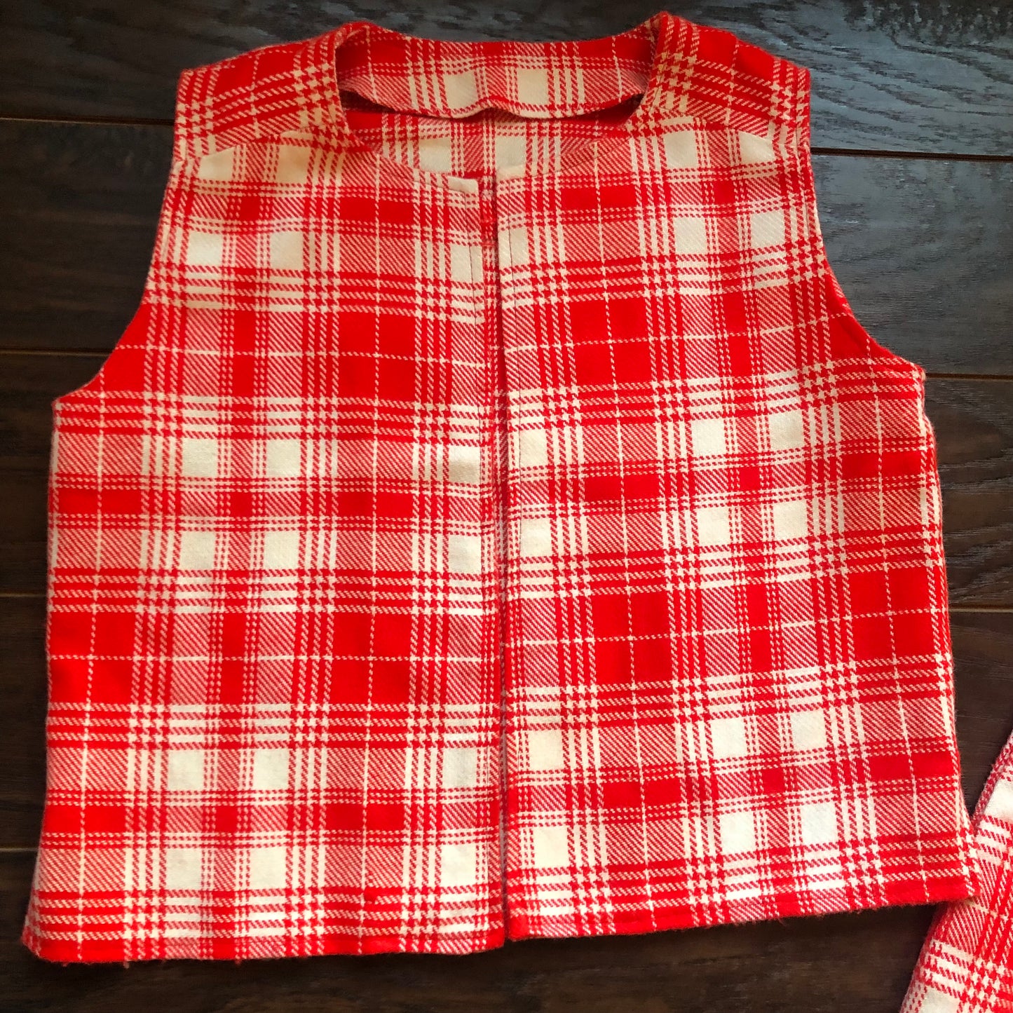 70’s Vintage Women’s 2 Piece Plaid Vest and Skirt