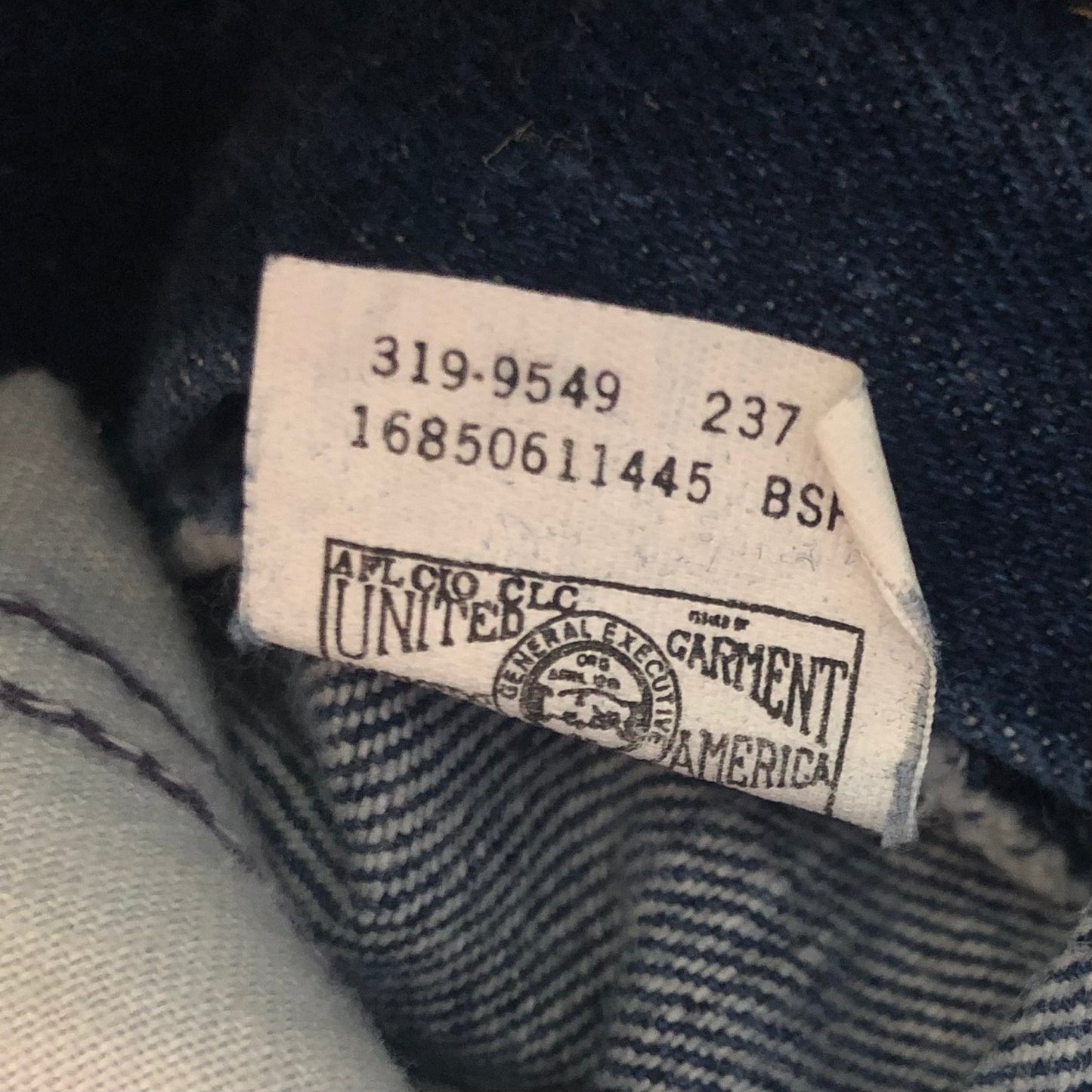 Vintage Western Women’s High Waisted Lee Jeans with Embroidered Back Pockets| Made in USA-Union Made