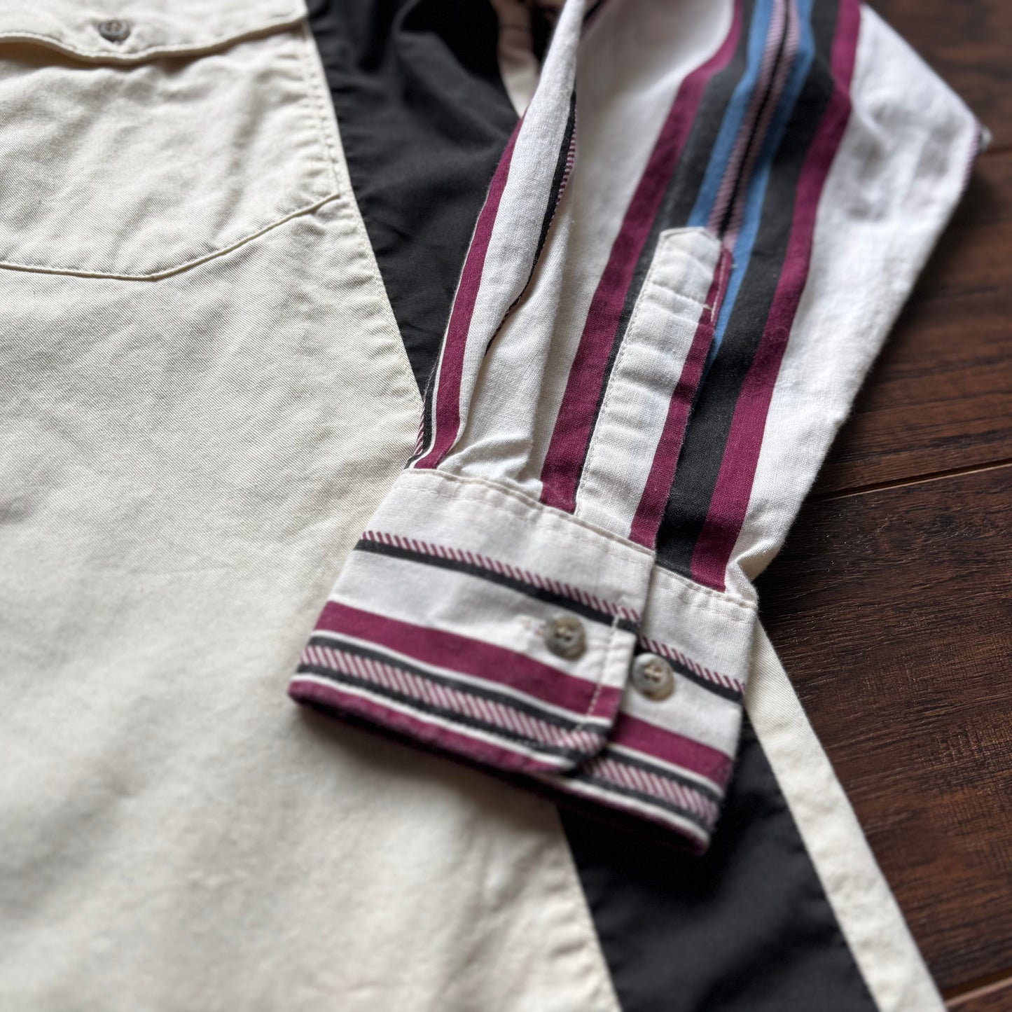 90’s Vintage Western Men’s Frontier Series with Stripes Shirt