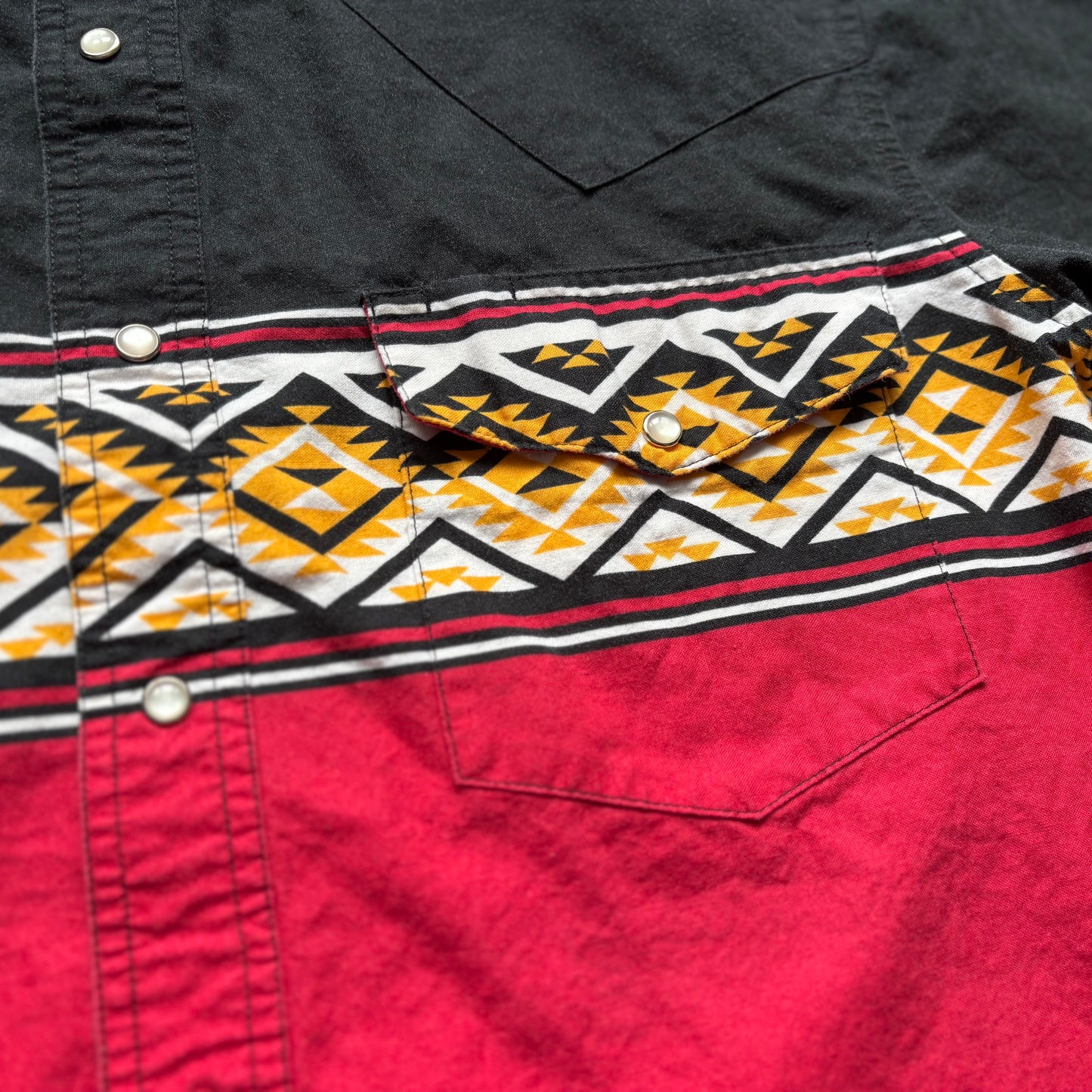 90’s Vintage Western Men’s Rustler Shirt with Aztec Print