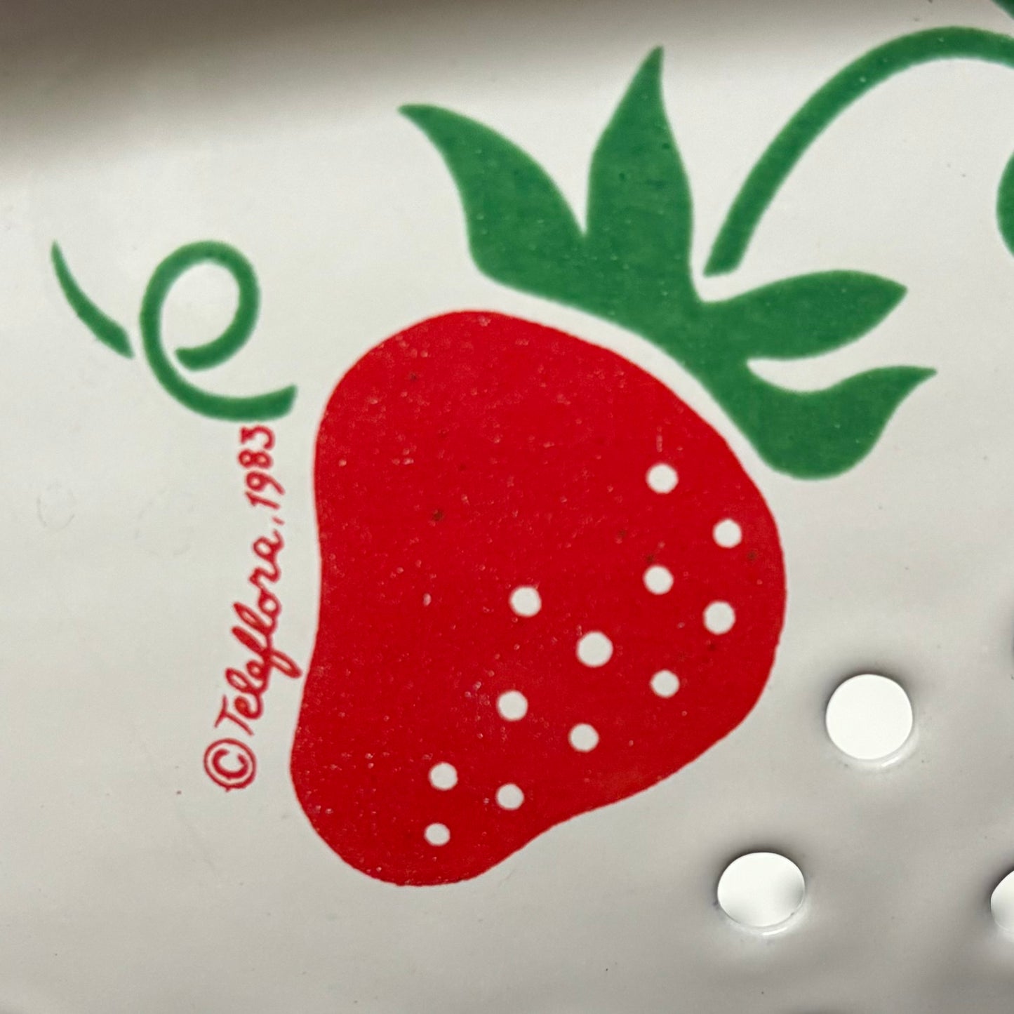 1983 Vintage Teleflora White Enamelware Strawberry Colander | Made in Korea