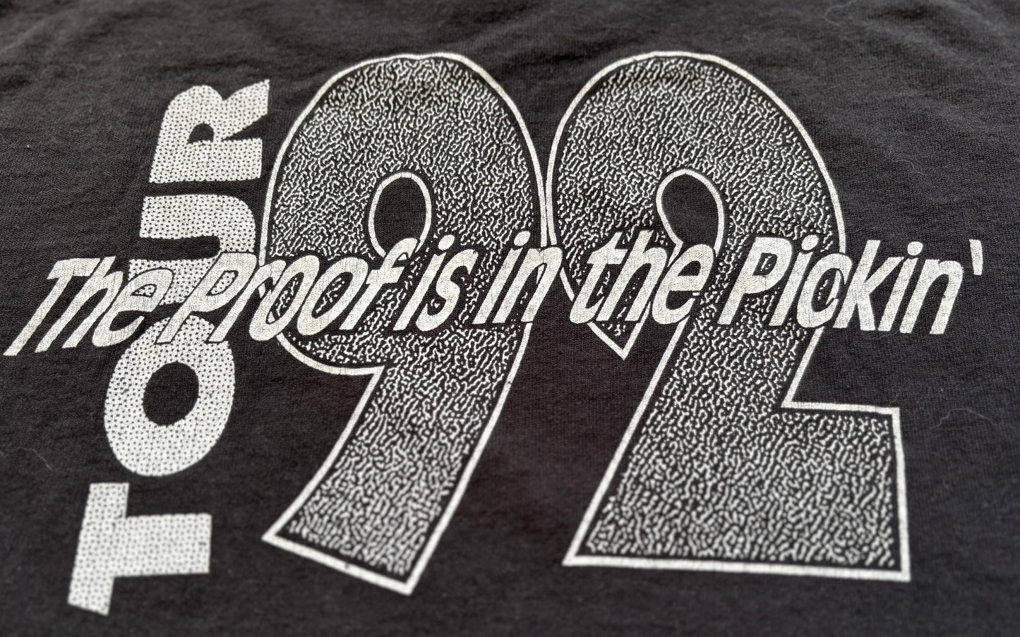 1992 Vintage Diamond Rio “The Proof is in the Pickin” Country Concert T-Shirt