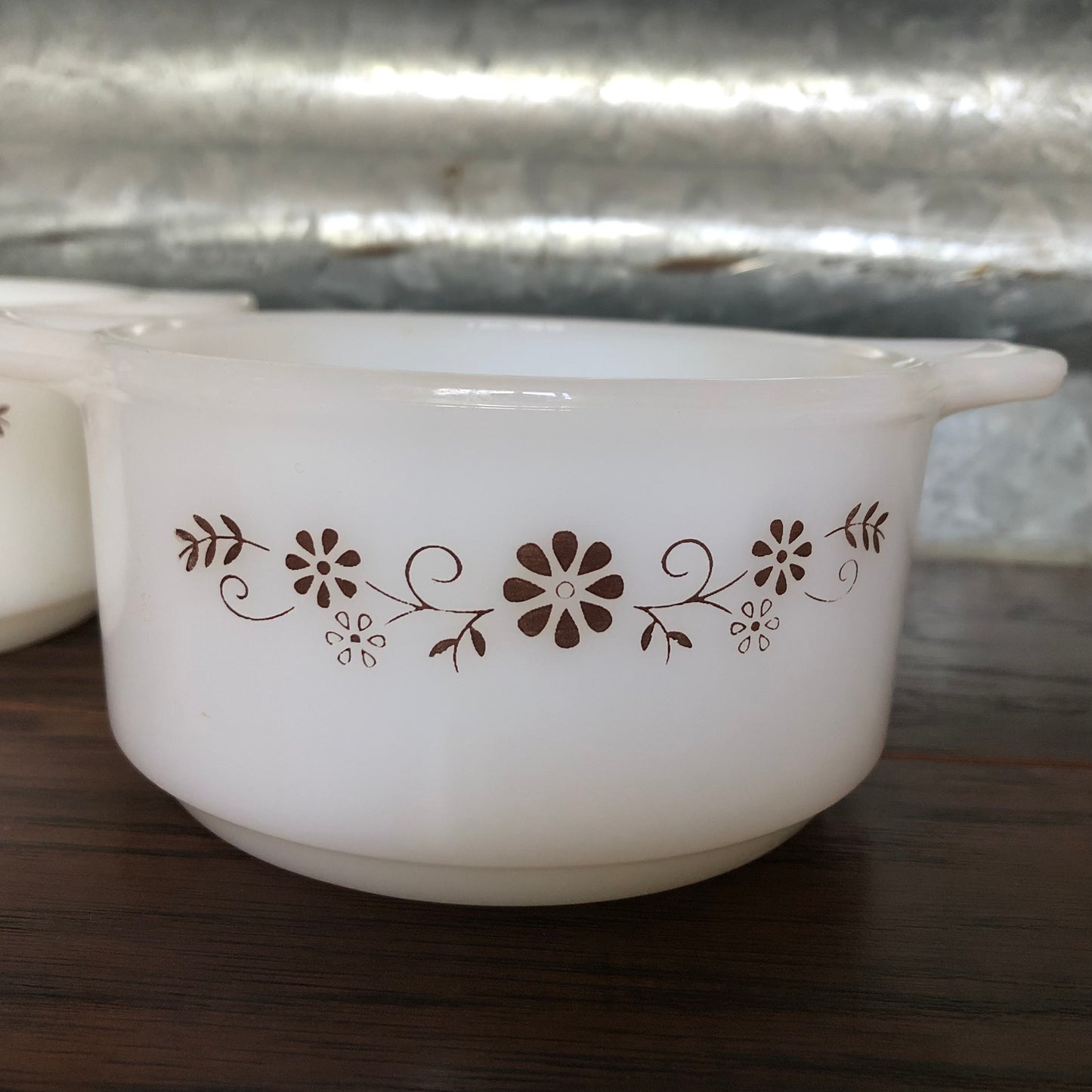 Set Of 2 Vintage Small PYR-O-REY Dynaware Milk Glass Casserole Dish with Brown Daisies