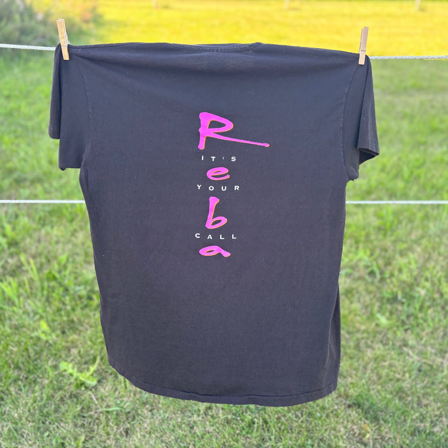 1993 Vintage Reba McEntire “It’s Your Call” Country Concert T-Shirt