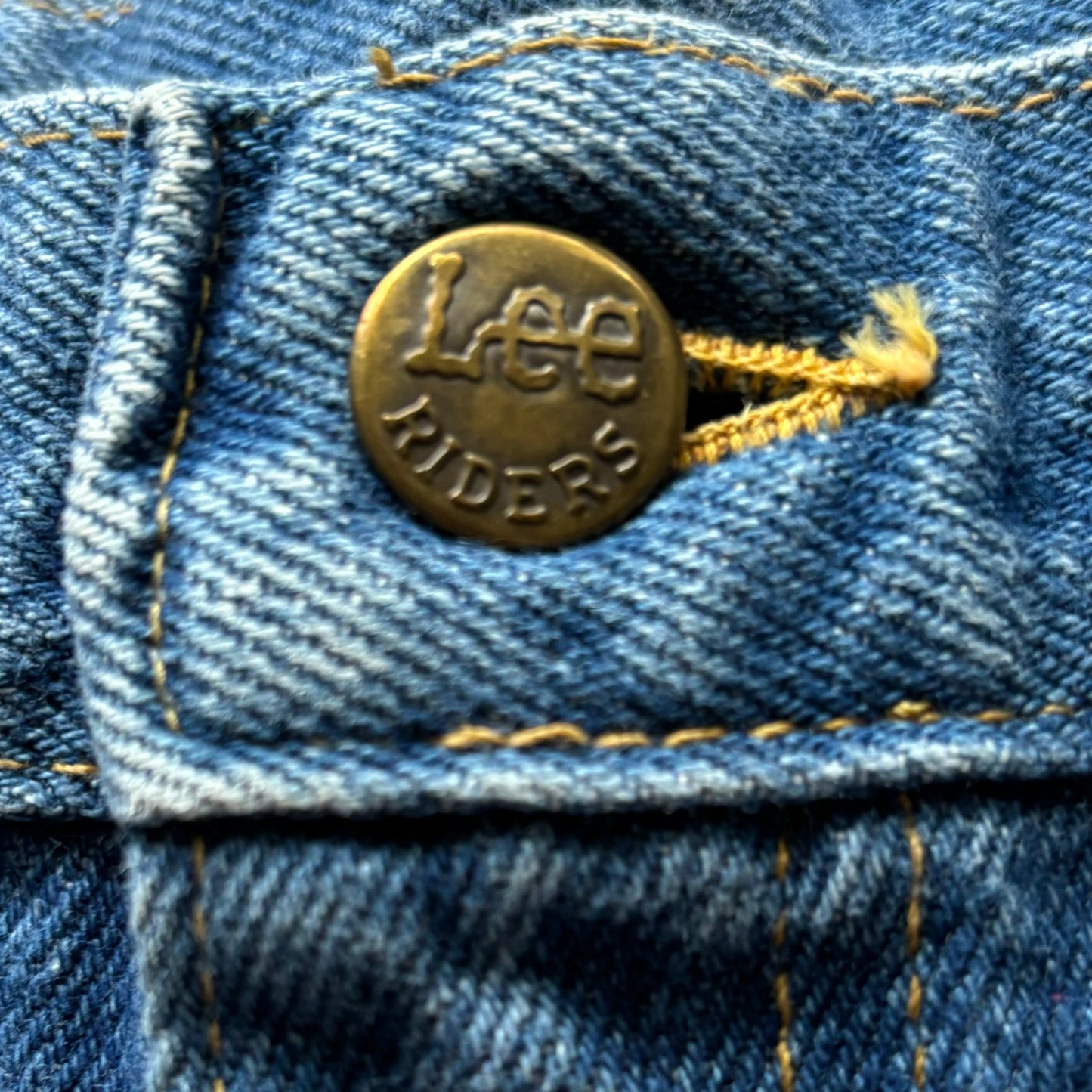 Vintage Western Women’s High Waisted Lee Jeans with Embroidered Back Pockets| Made in USA
