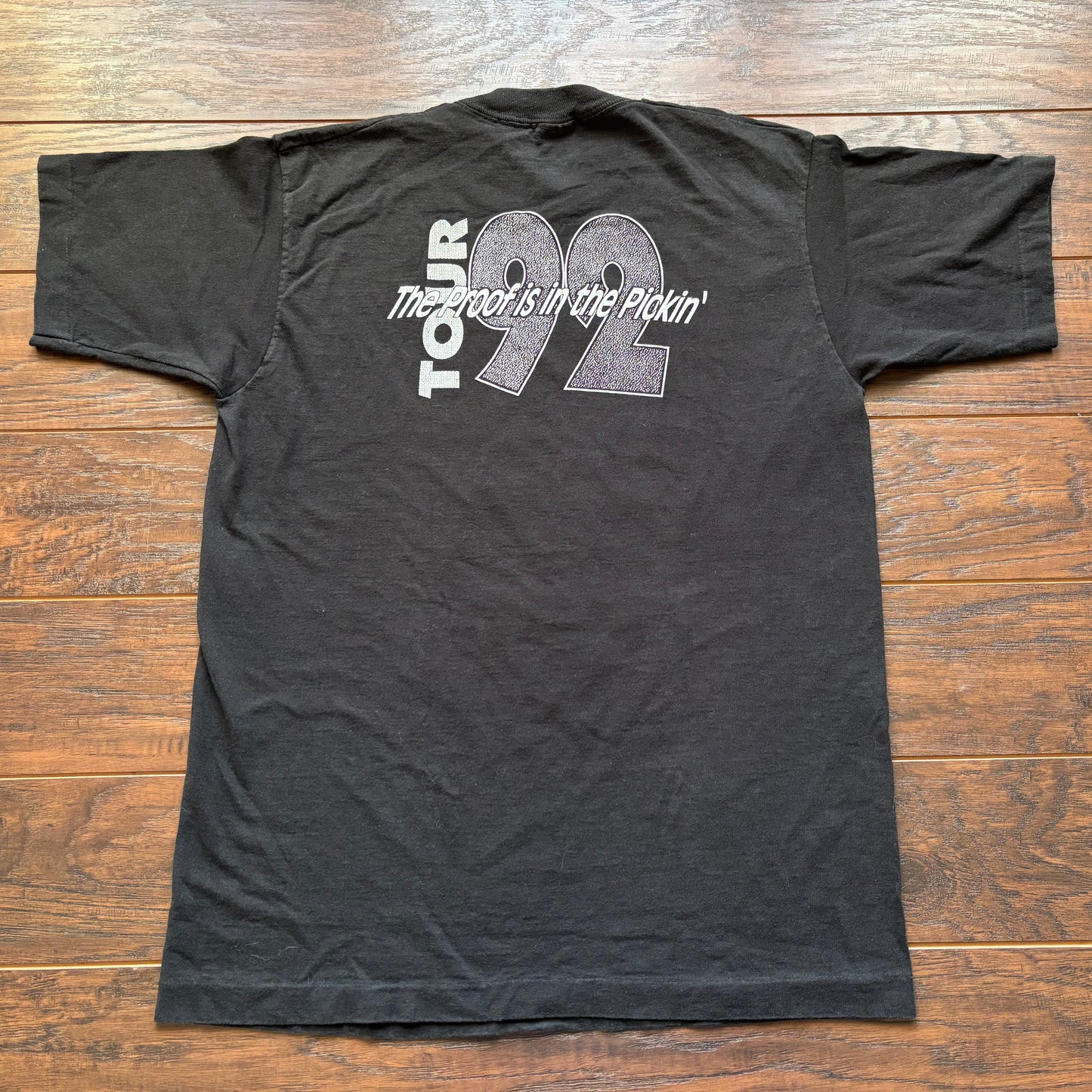 1992 Vintage Diamond Rio “The Proof is in the Pickin” Country Concert T-Shirt