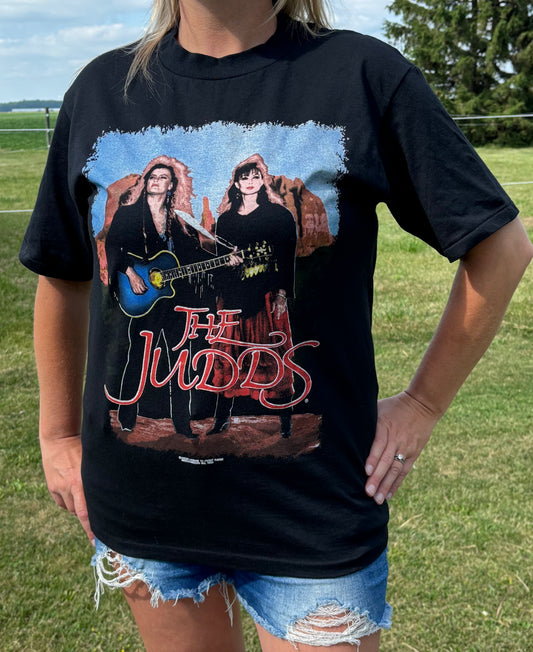1991 Vintage Western The Judds Farewell Tour “Love Can Build A Bridge” Concert T-Shirt
