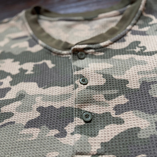 Vintage Joe Boxer Camouflage Long Sleeve Henley | Y2K