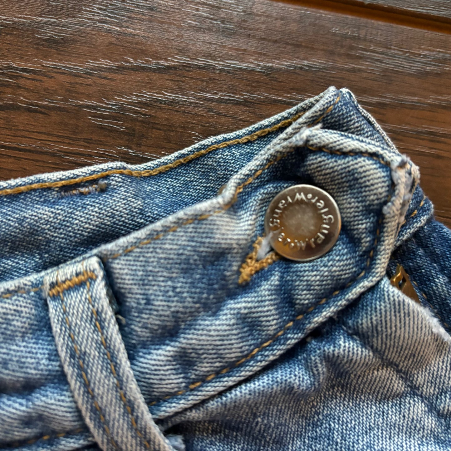 90’s Vintage Western Women’s High Rise Bareback Wrangler Jeans | RARE