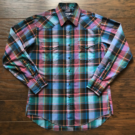 Vintage Western Men’s Wrangler Shirt with Snap Buttons | Made in USA