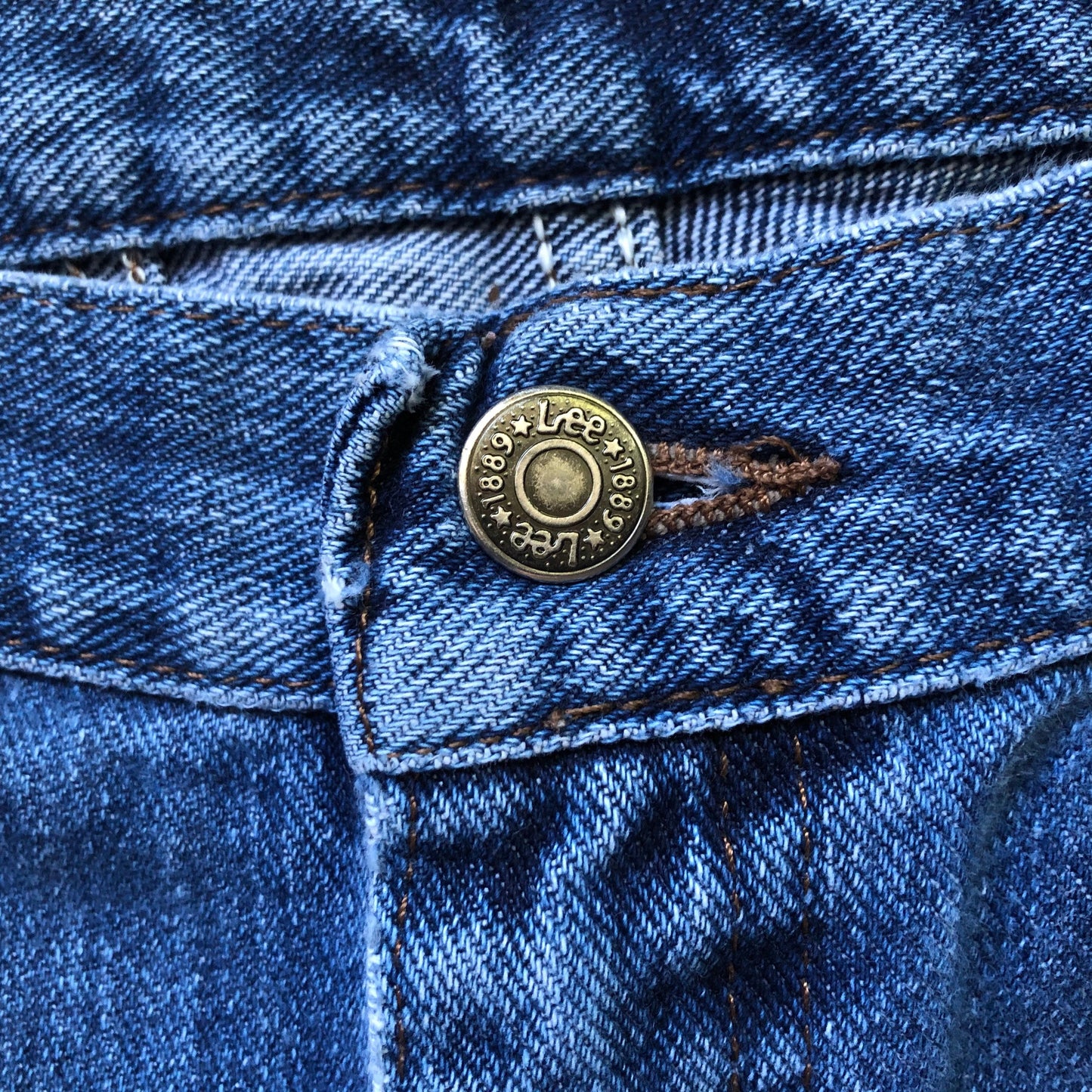 80’s Vintage Women’s Lee High Waisted Tapered “MOM” Jeans | Petite
