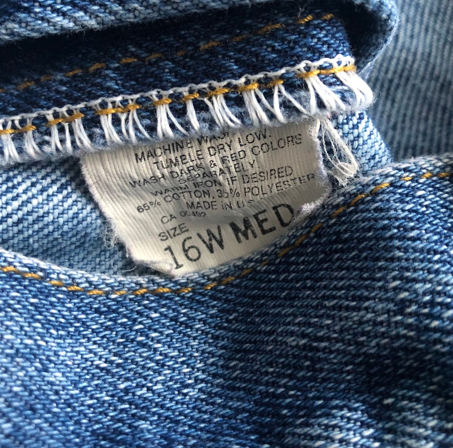 Vintage Women’s High Waisted Tapered Leg Lee Jeans