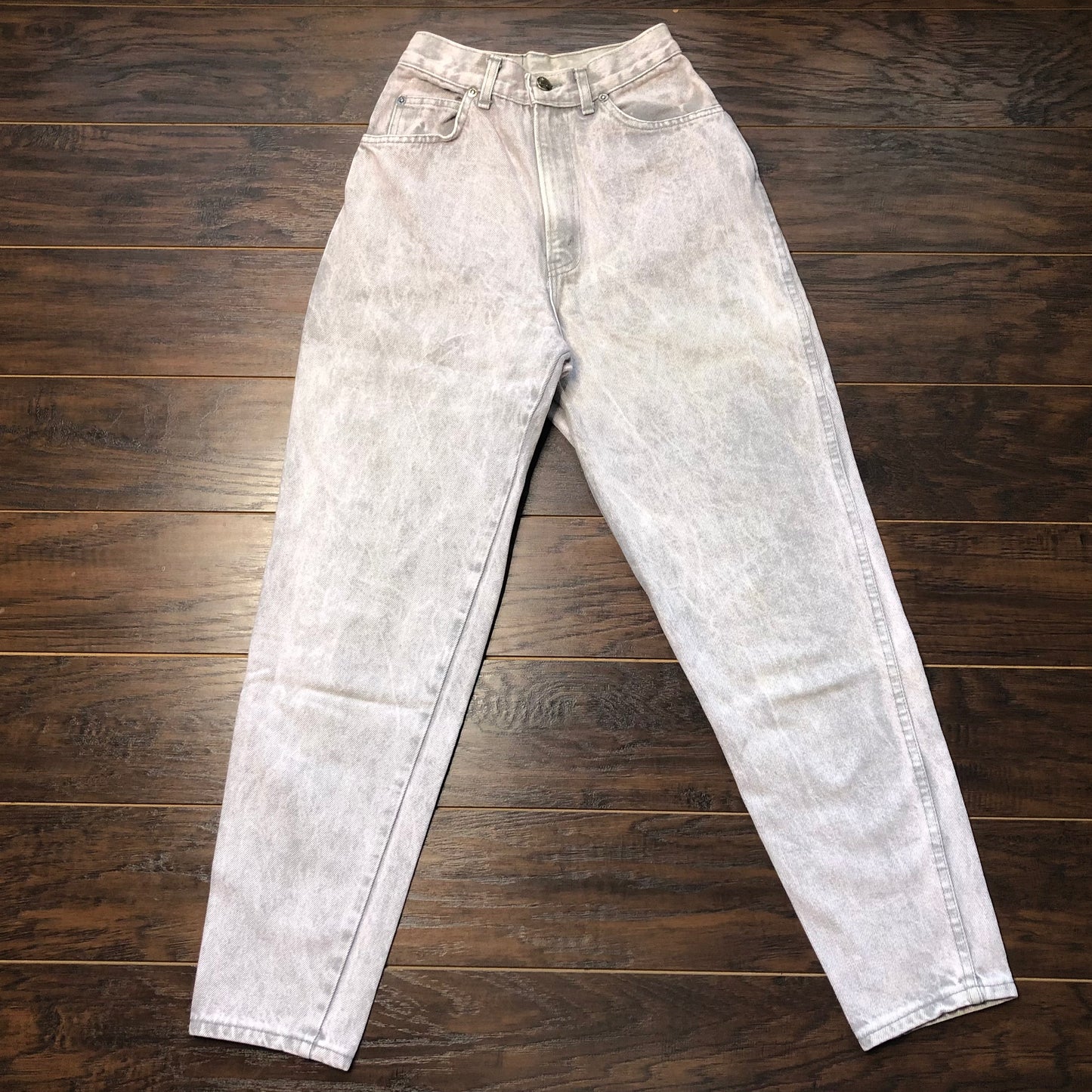 80’s Vintage Women’s Gray Sunset Blues High Waisted Tapered Leg Jeans