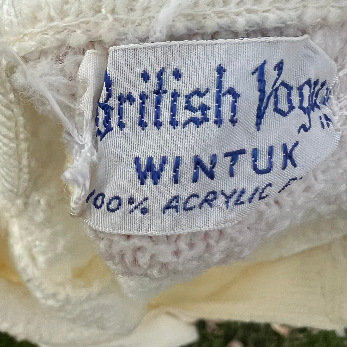 60’s Vintage Women’s British Vogue Wintuk Cape with Fringe Trim