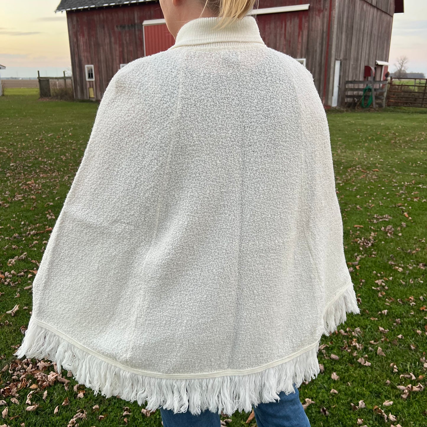60’s Vintage Women’s British Vogue Wintuk Cape with Fringe Trim