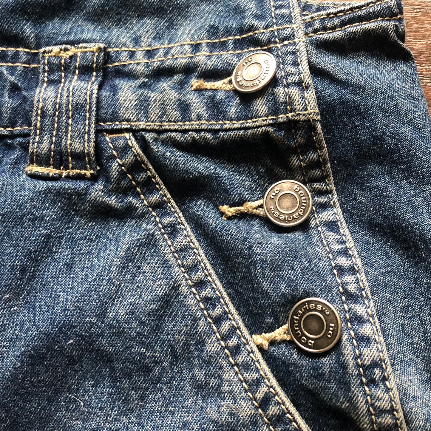 90’s Vintage Western Juniors No Boundaries Denim Short Bib Overalls