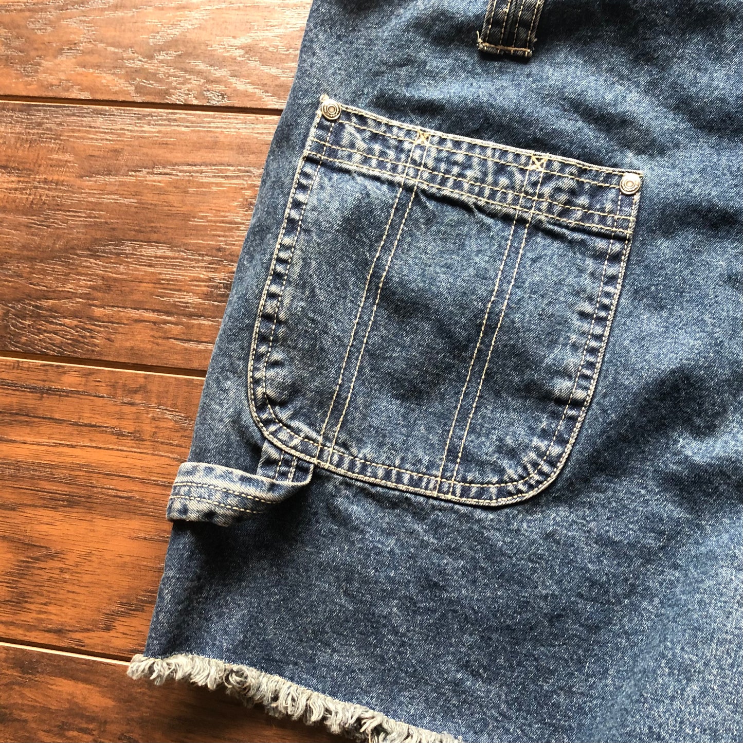90’s Vintage Western Juniors No Boundaries Denim Short Bib Overalls