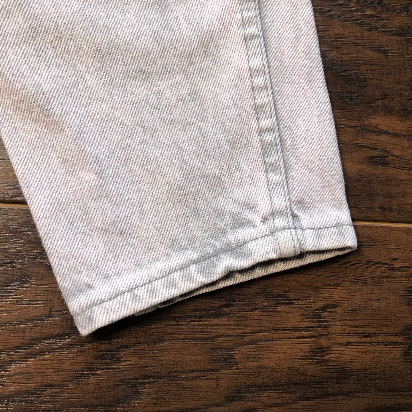 80’s Vintage Women’s Gray Sunset Blues High Waisted Tapered Leg Jeans