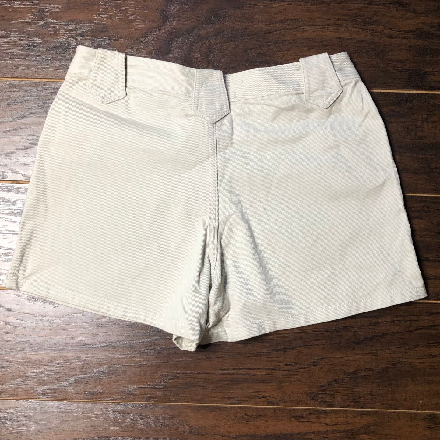 Gitano Shorts with Embroidered Flowers | NOS