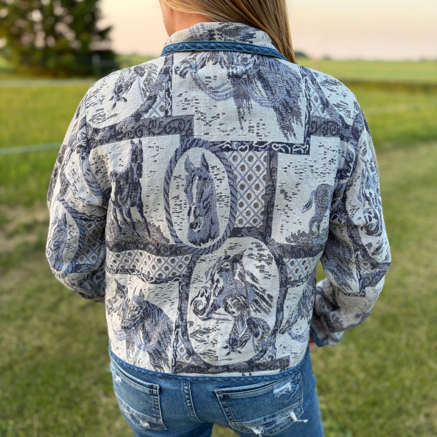 Vintage Horse Tapestry Jacket Womens Western Equestrian Cotton Woven Denim Trim Horse Lover Ranch Style