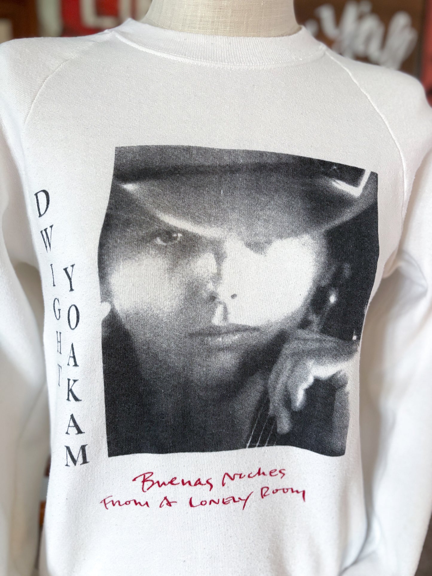 Vintage 1988 Dwight Yoakam Sweatshirt Buenas Noches From a Lonely Room Screen Stars USA Country Music Crewneck RARE