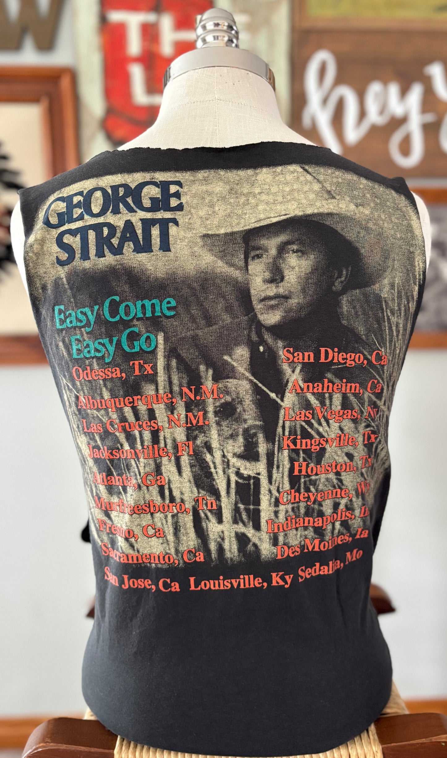 Vintage 1994 George Strait “Easy Come Easy Go” Distressed Country Concert Tank Top