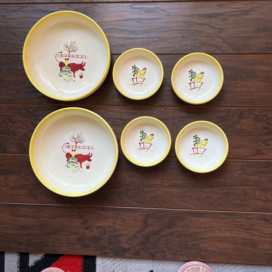 1950’s Farmhouse Yellow Brock of California Fruit Bowls and Large Serving Bowls