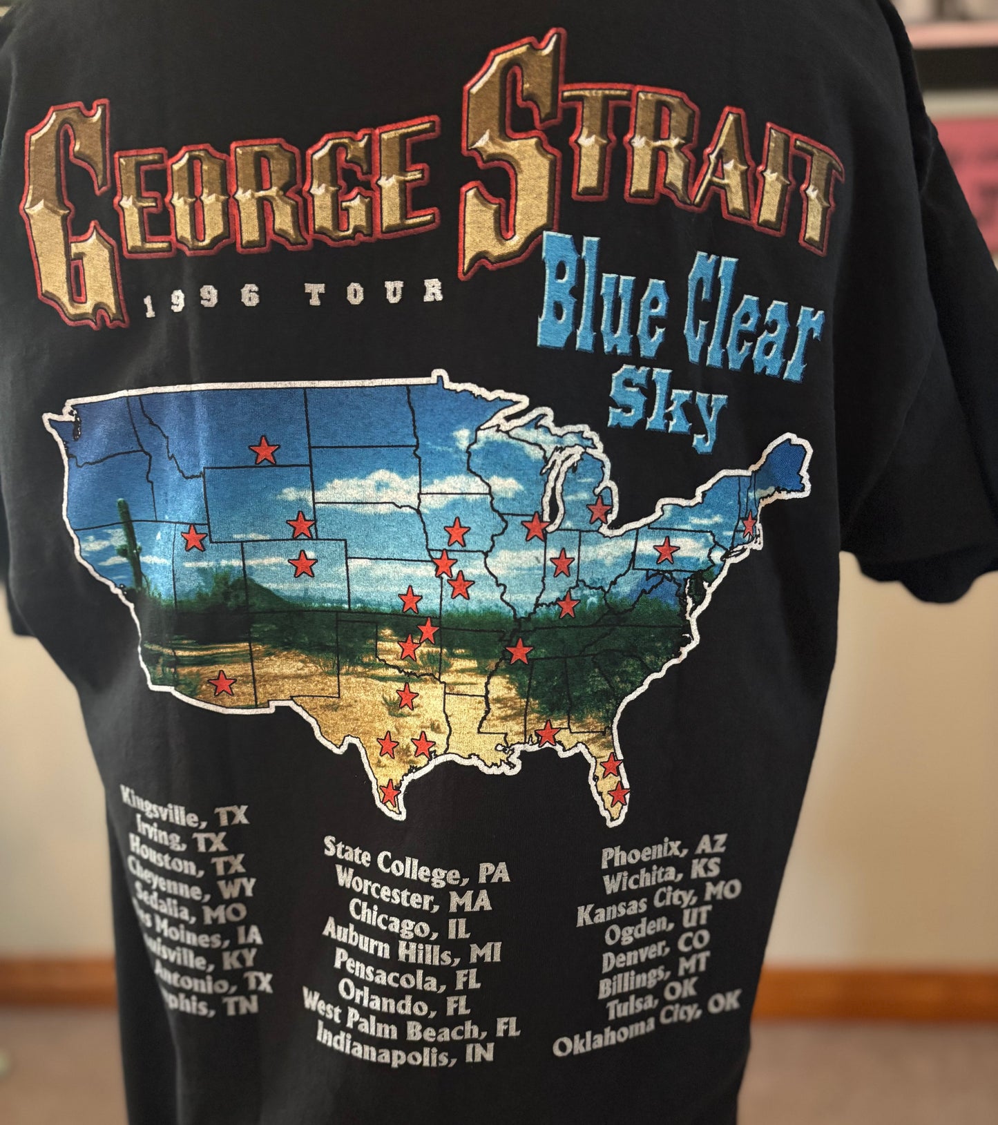Vintage 1996 George Strait Blue Clear Sky Tour T-Shirt Large Lee Made in USA Country Music Concert Tee