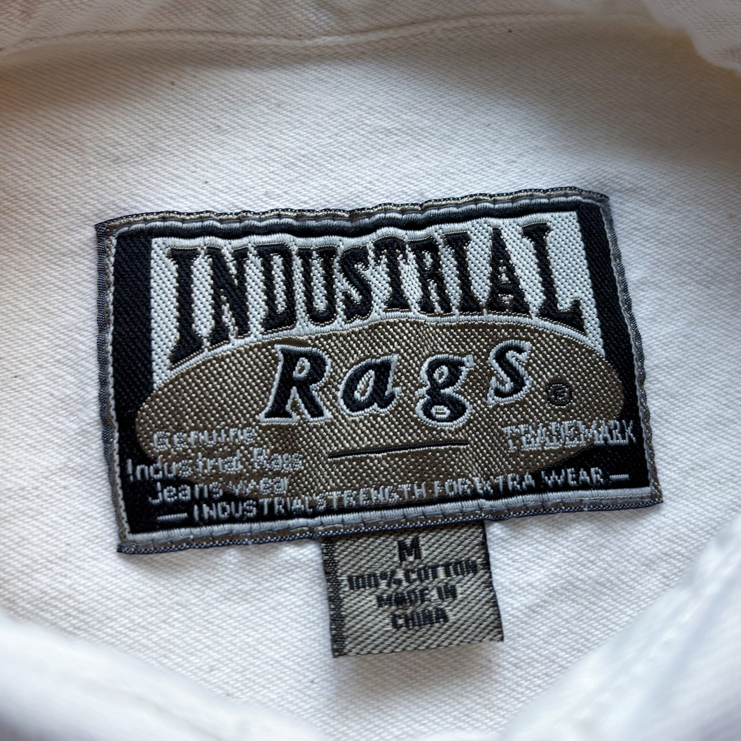 90’s Vintage Women’s Western Industrial Rags Button Down Shirt with Embroidered Horse Boots