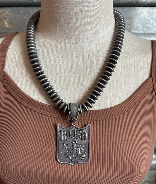 Navajo Pearl Beads with Silver Metal Rodeo Pendant Necklace