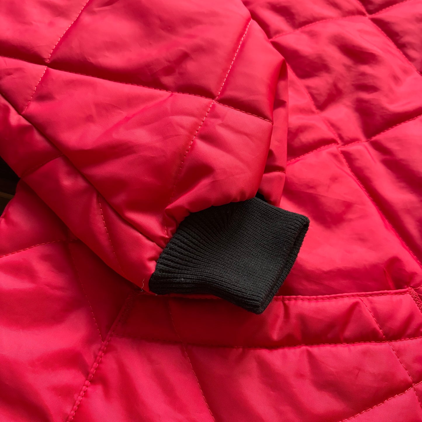 80’s Vintage Swingster Quilted Puffer Jacket with Wayne Feeds Patch