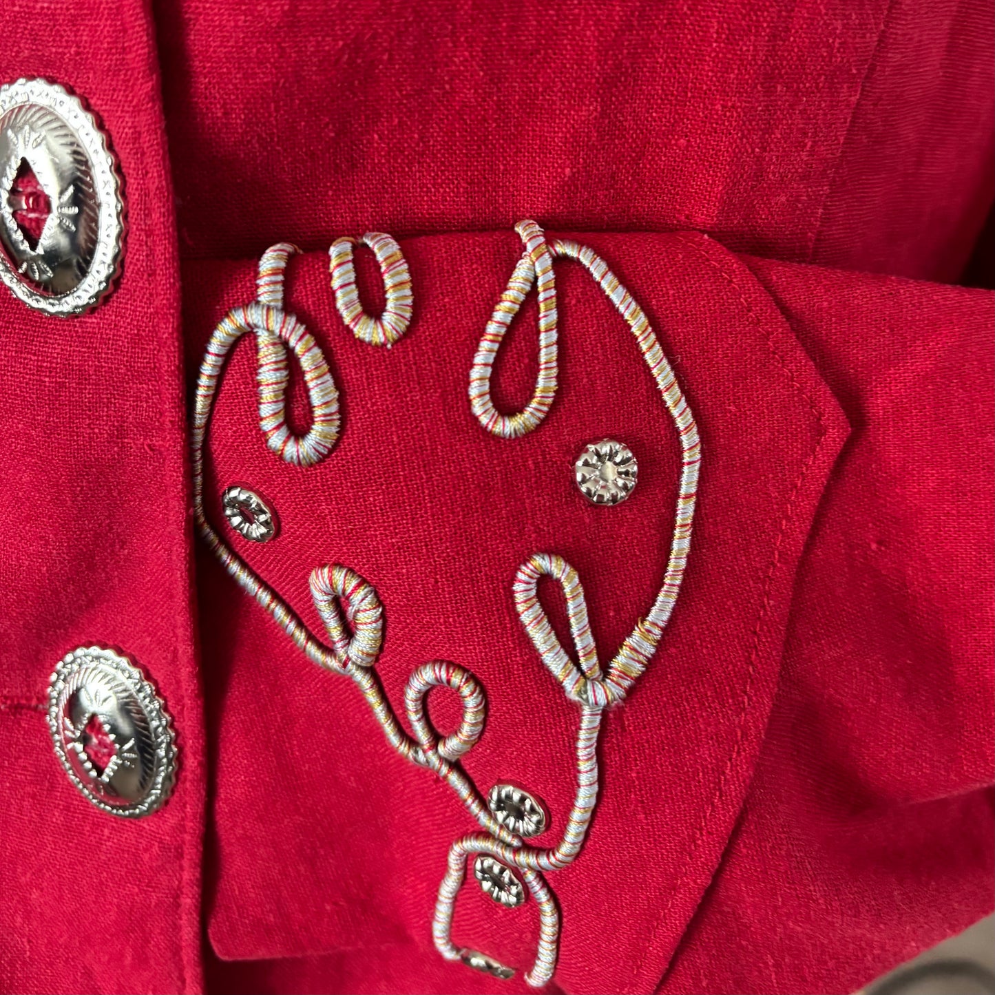 Vintage Western Women’s Red Cropped Blazer Jacket | Concho Buttons Rope Embroidered | Medium