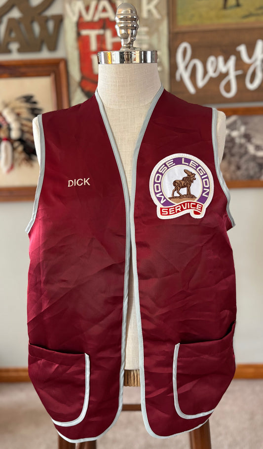 Vintage 1980s Moose Lodge Vest Tulsa Oklahoma 147 – Fraternal Lodge Vest – Named Embroidered “Dick” – Red Polyester Twill