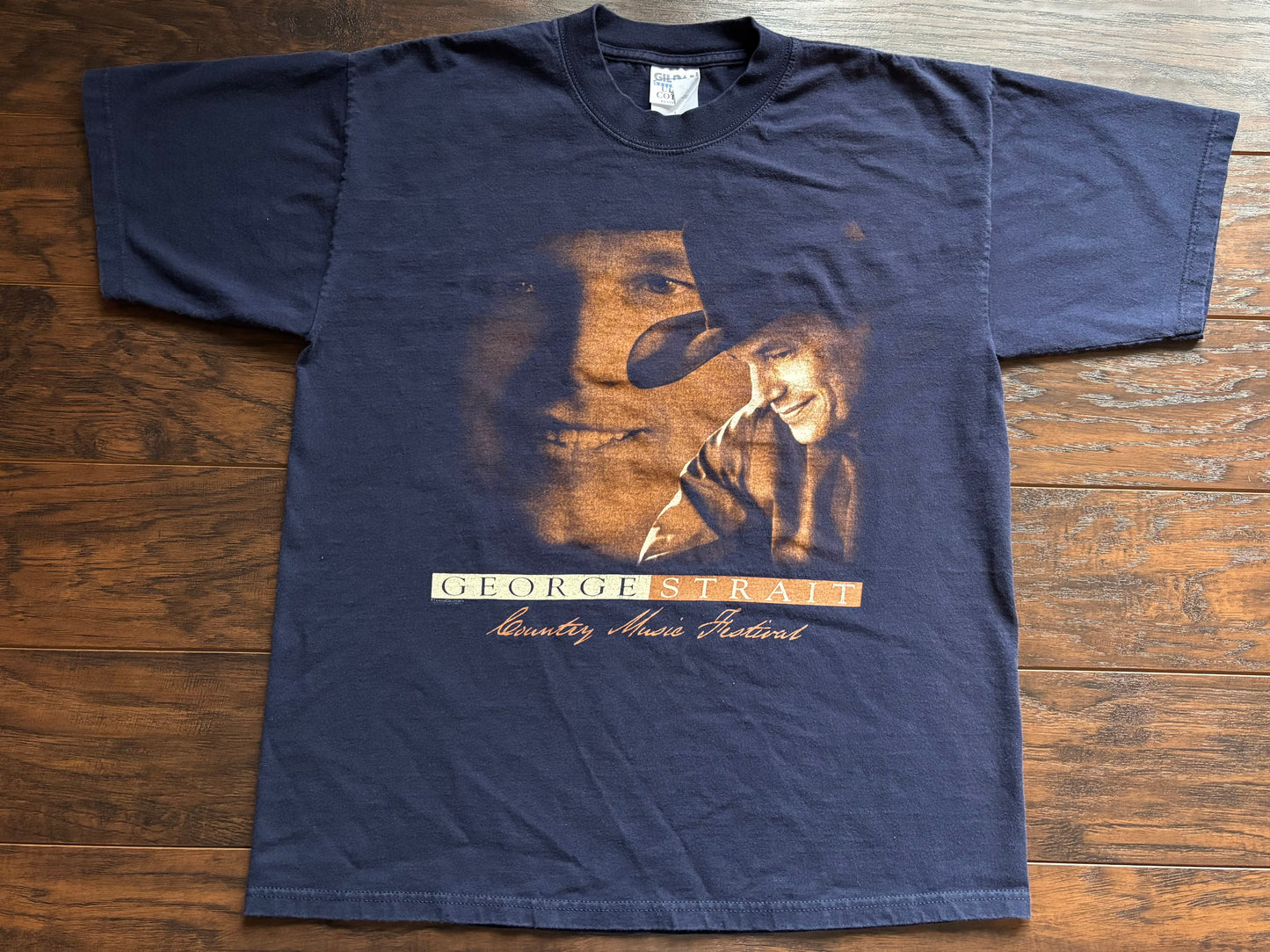 Vintage Late 90s George Strait T-Shirt Large Country Music Festival Tee Gildan Ultra Cotton Heavyweight Made in Canada