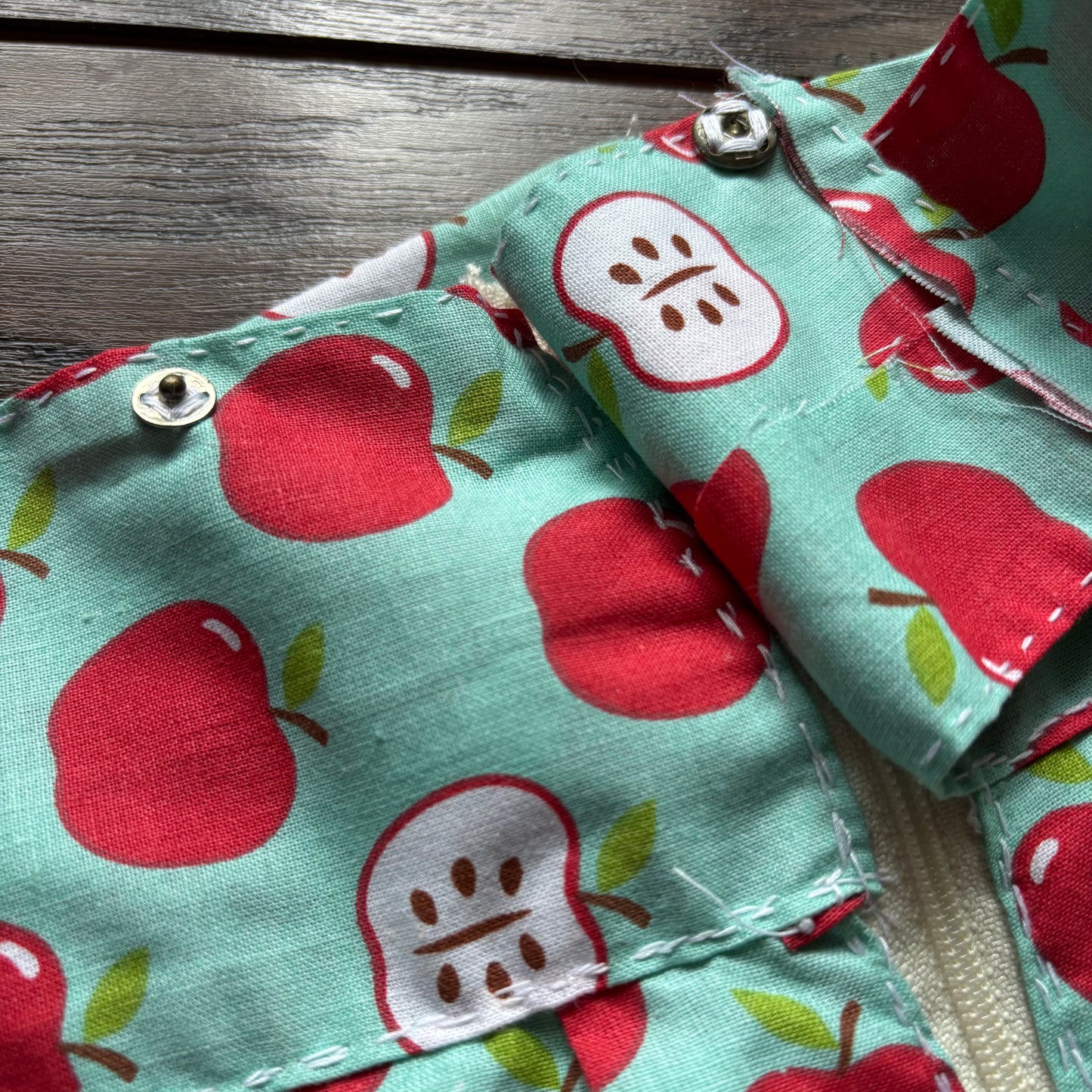 Handmade Apple Print Skirt | Teacher Core Midi Skirt | Novelty Print XS/S