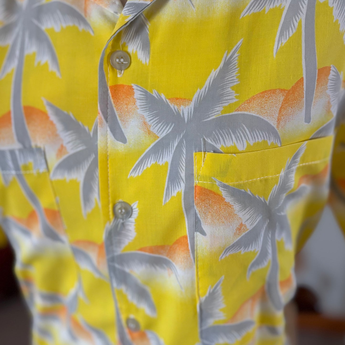 80s Tropical Hawaiian Shirt | Palm Tree Sunset Print | Made in Taiwan