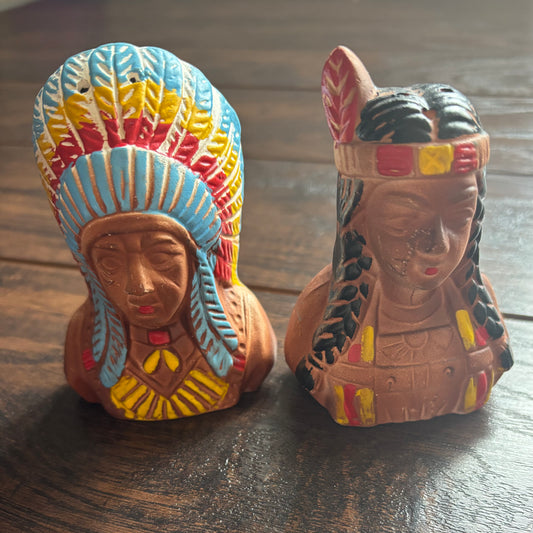 Vintage Native American Salt and Pepper Shakers Set | Mid Century Chalkware Indian Busts | 1950s Kitsch Kitchen Decor