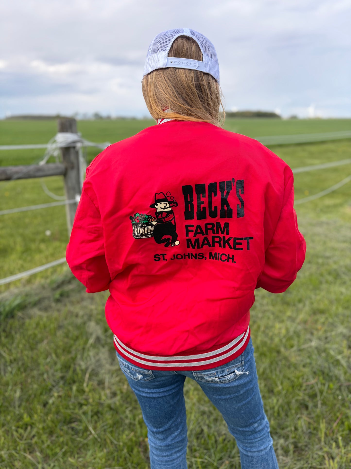 Vintage 80s Beck’s Farm Market Satin Jacket Red Holloway St Johns Michigan Americana Farm Country Snap Front