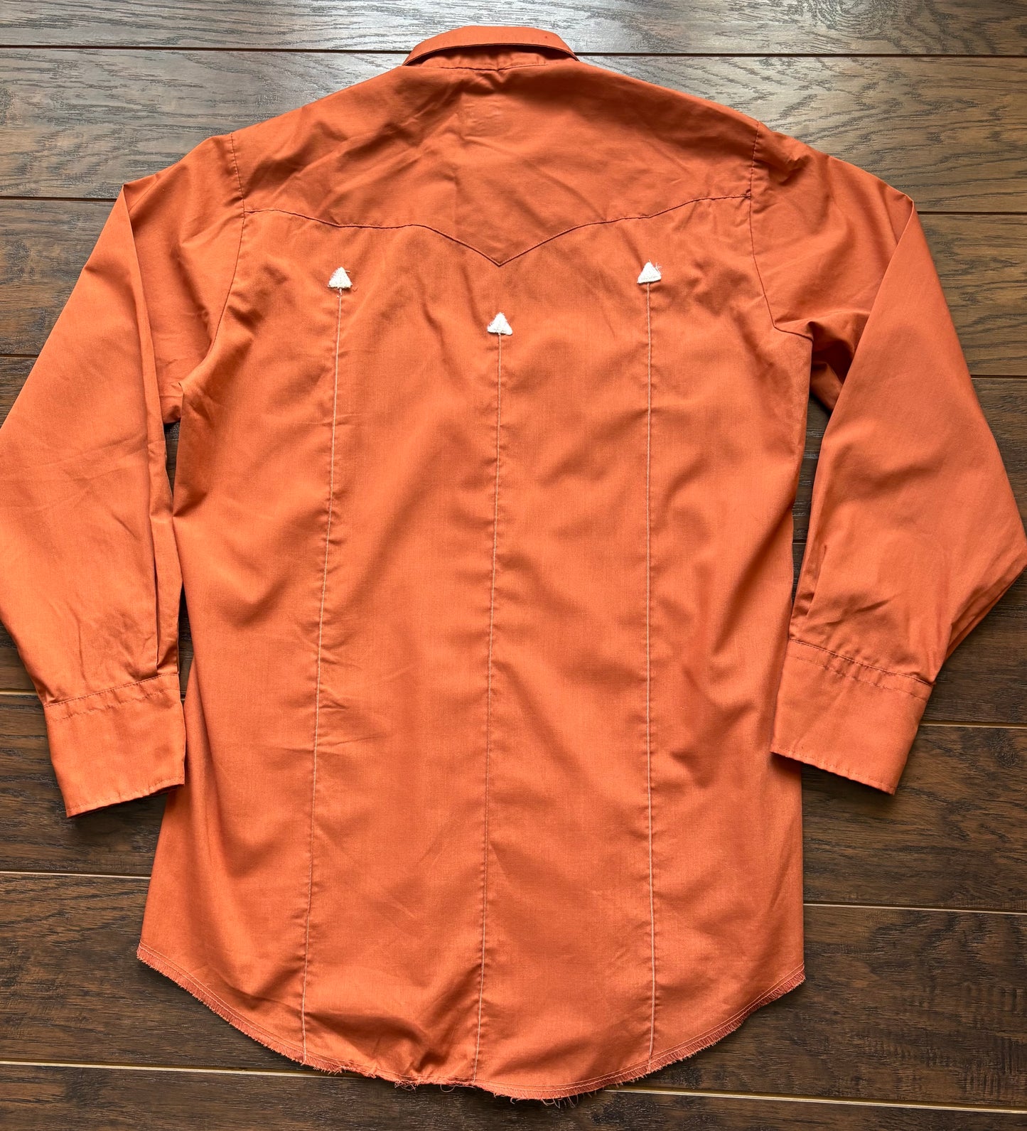 Vintage Western Men’s Karman Shirt with Embroidered Arrows