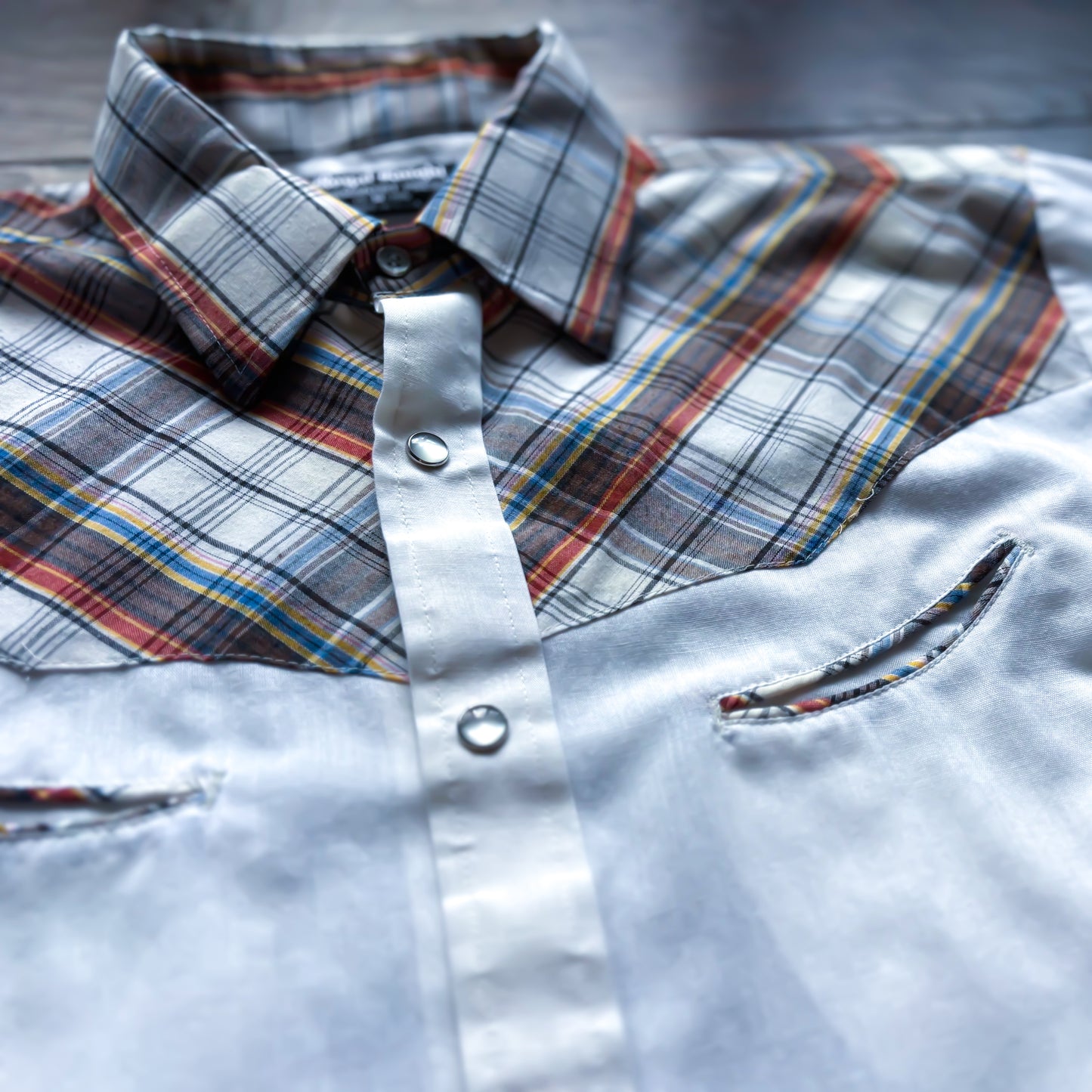 Vintage Western Men’s Royal Knight Shirt with Plaid Yokes and Smile Pockets | Made in USA