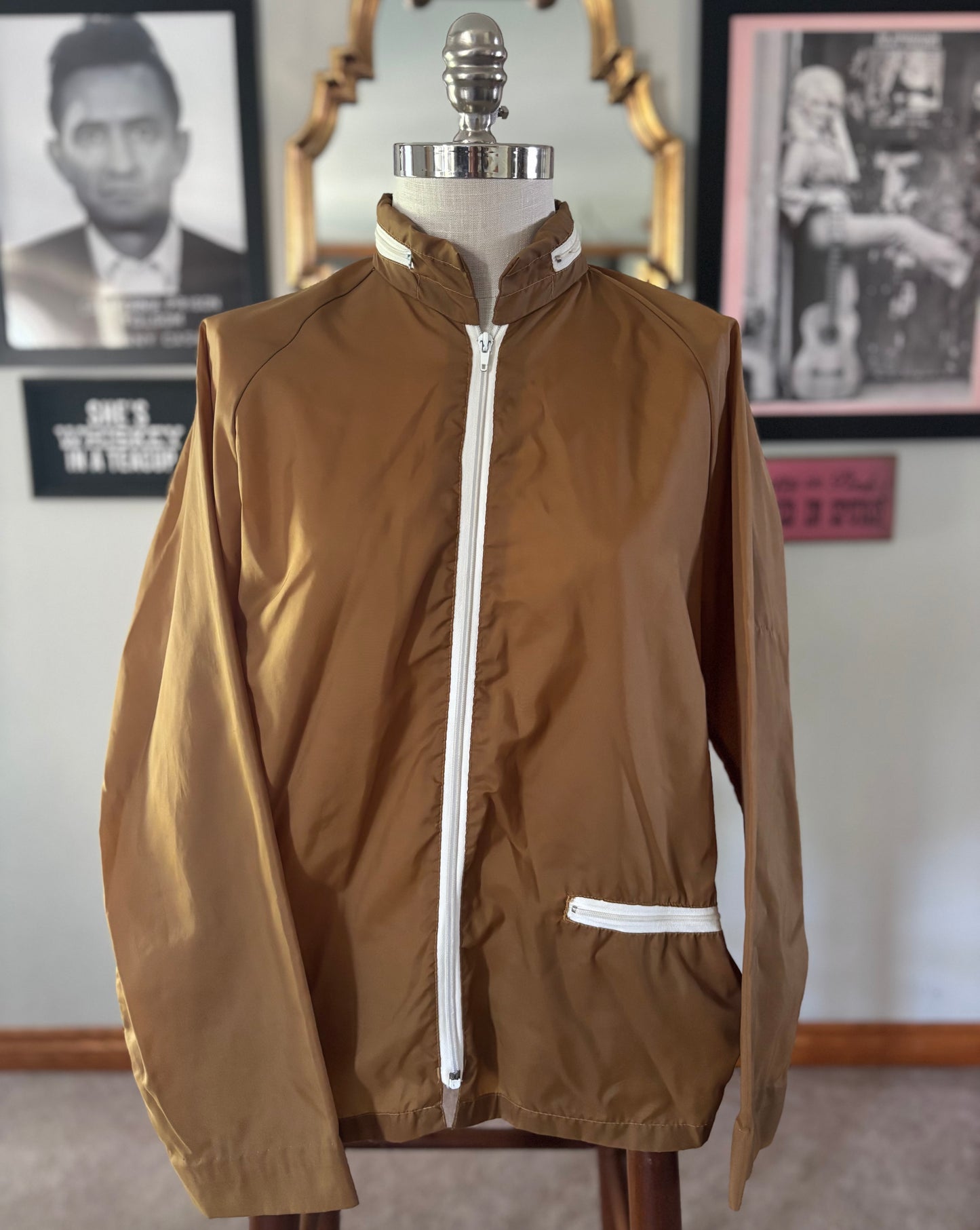 Vintage 1970s Bultaco Dirt Digger Patch Mens Medium Sears Nylon Motocross Racing Windbreaker Made in Japan Brown White Zip Motorcycle