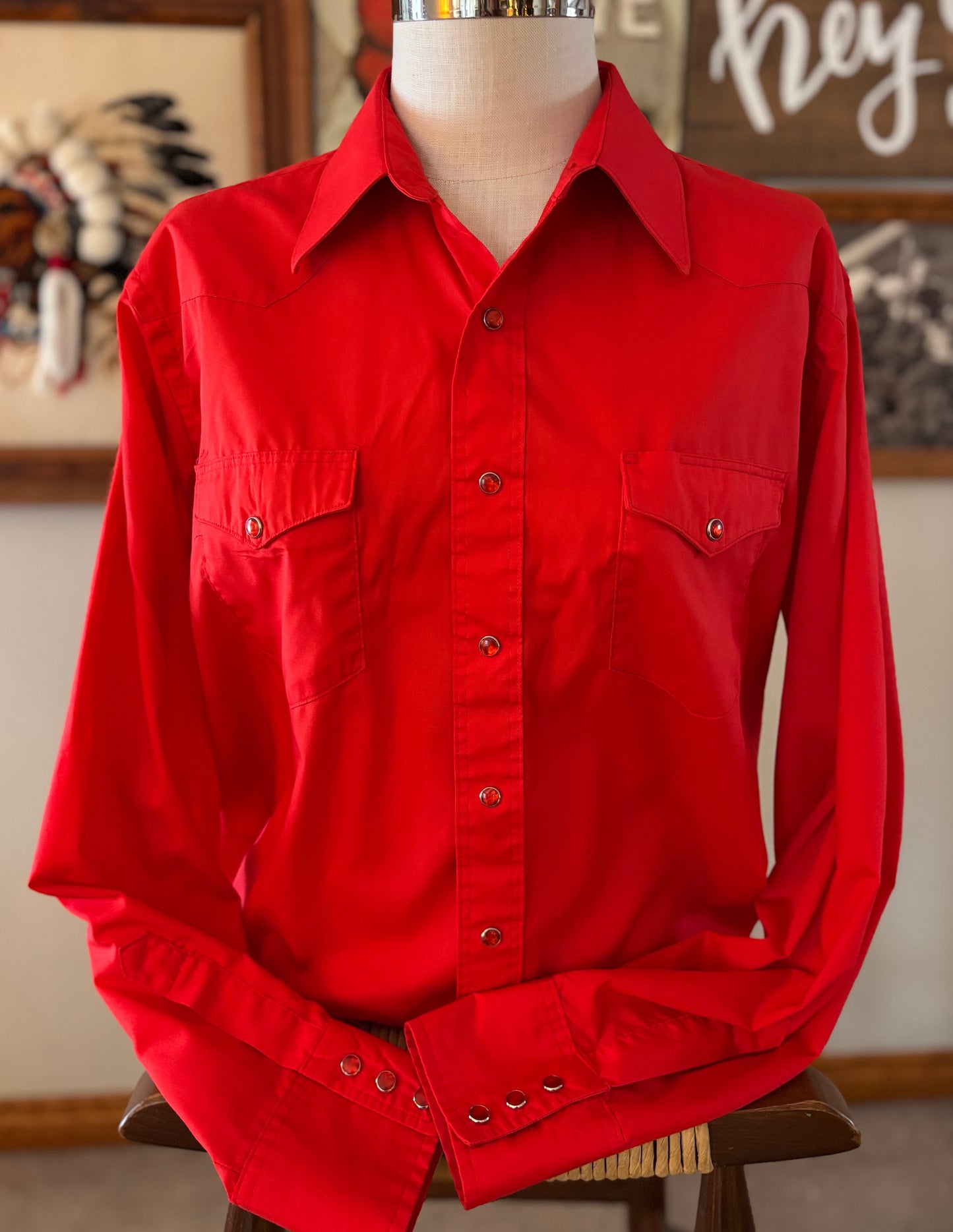 Vintage Western Men’s Wrangler Shirt with Snap Buttons | Made in USA