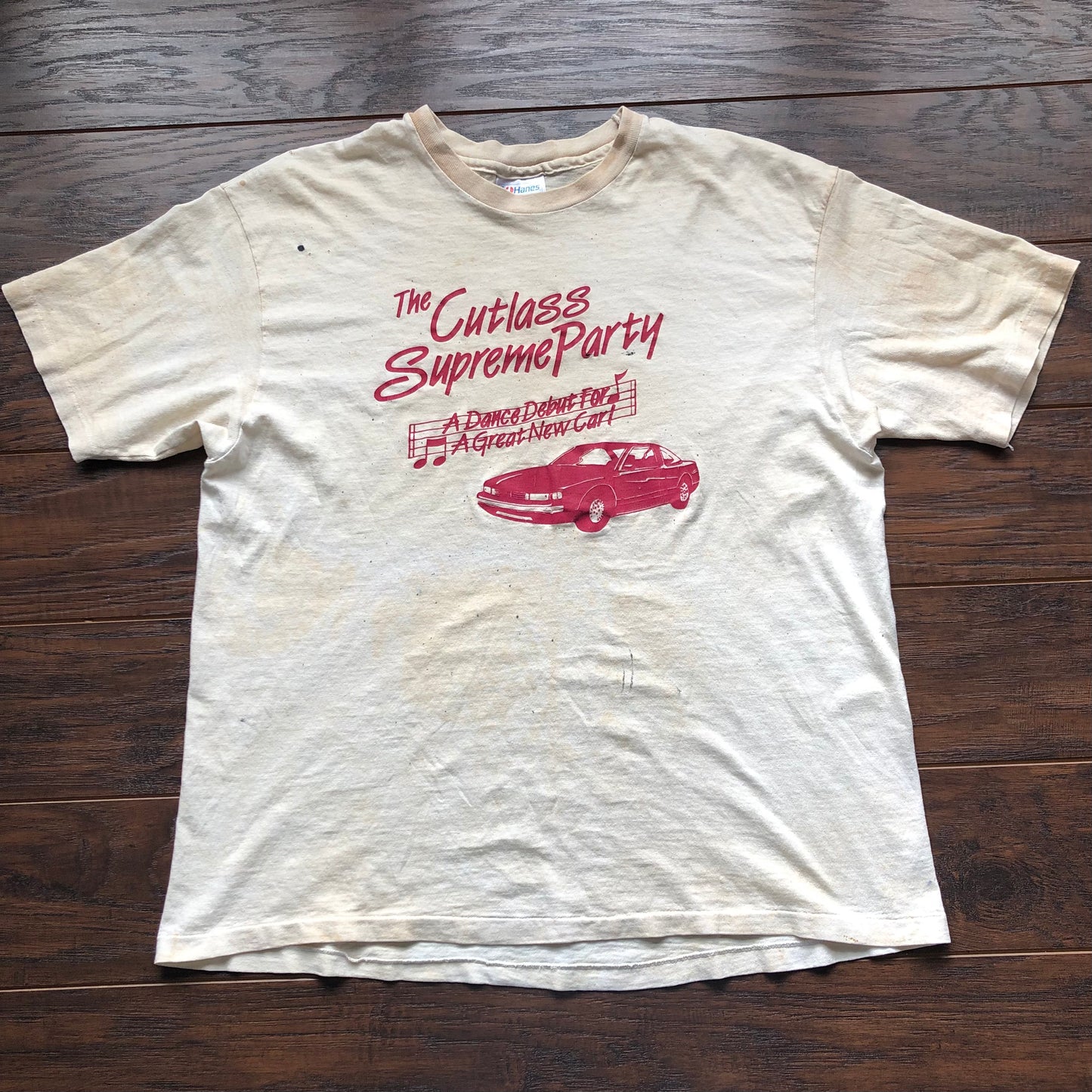 Vintage “The Cutlass Supreme Party” Distressed Tshirt | Made in USA