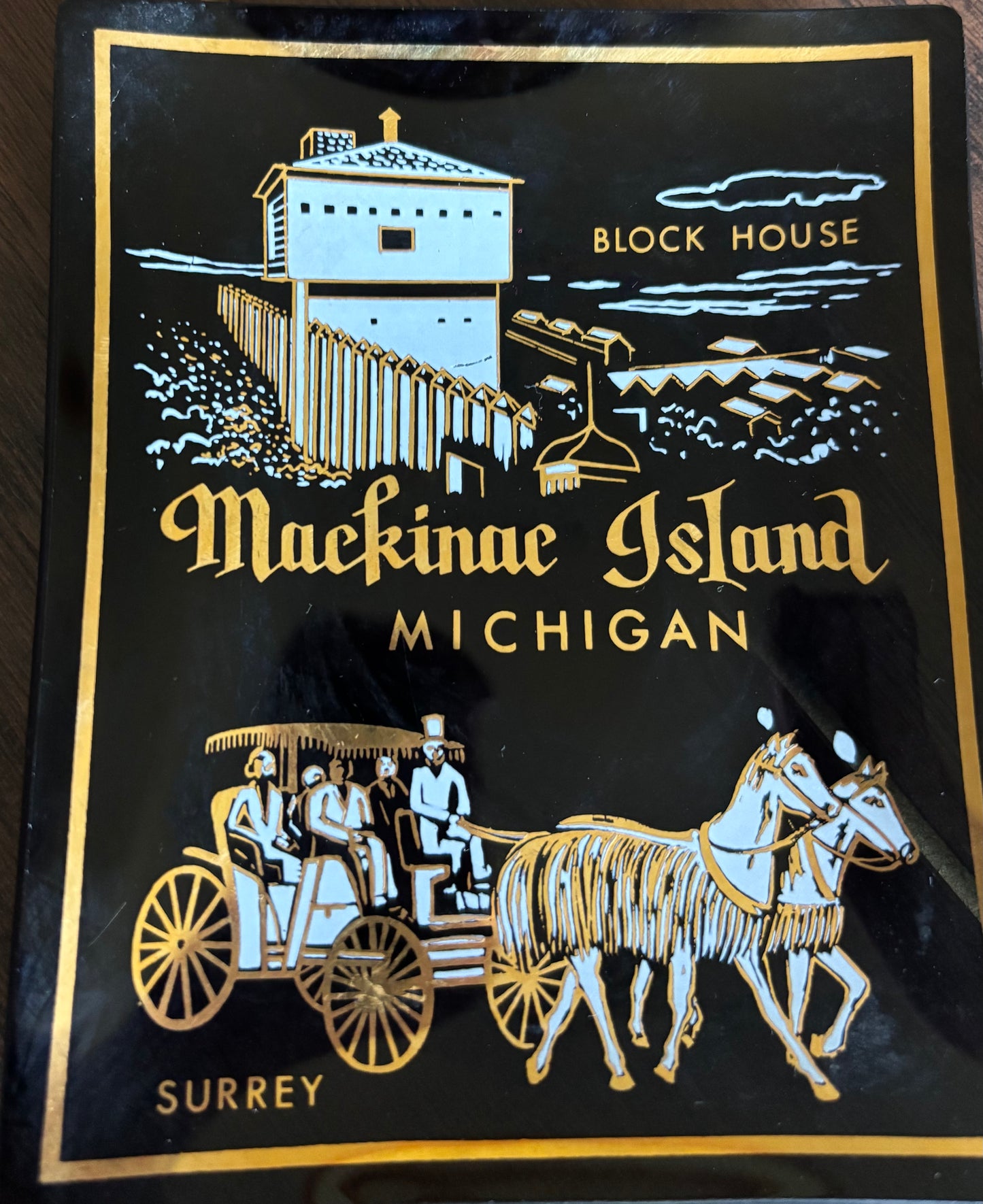 Vintage Mackinac Island, Michigan  Souvenir Ashtray / Tray