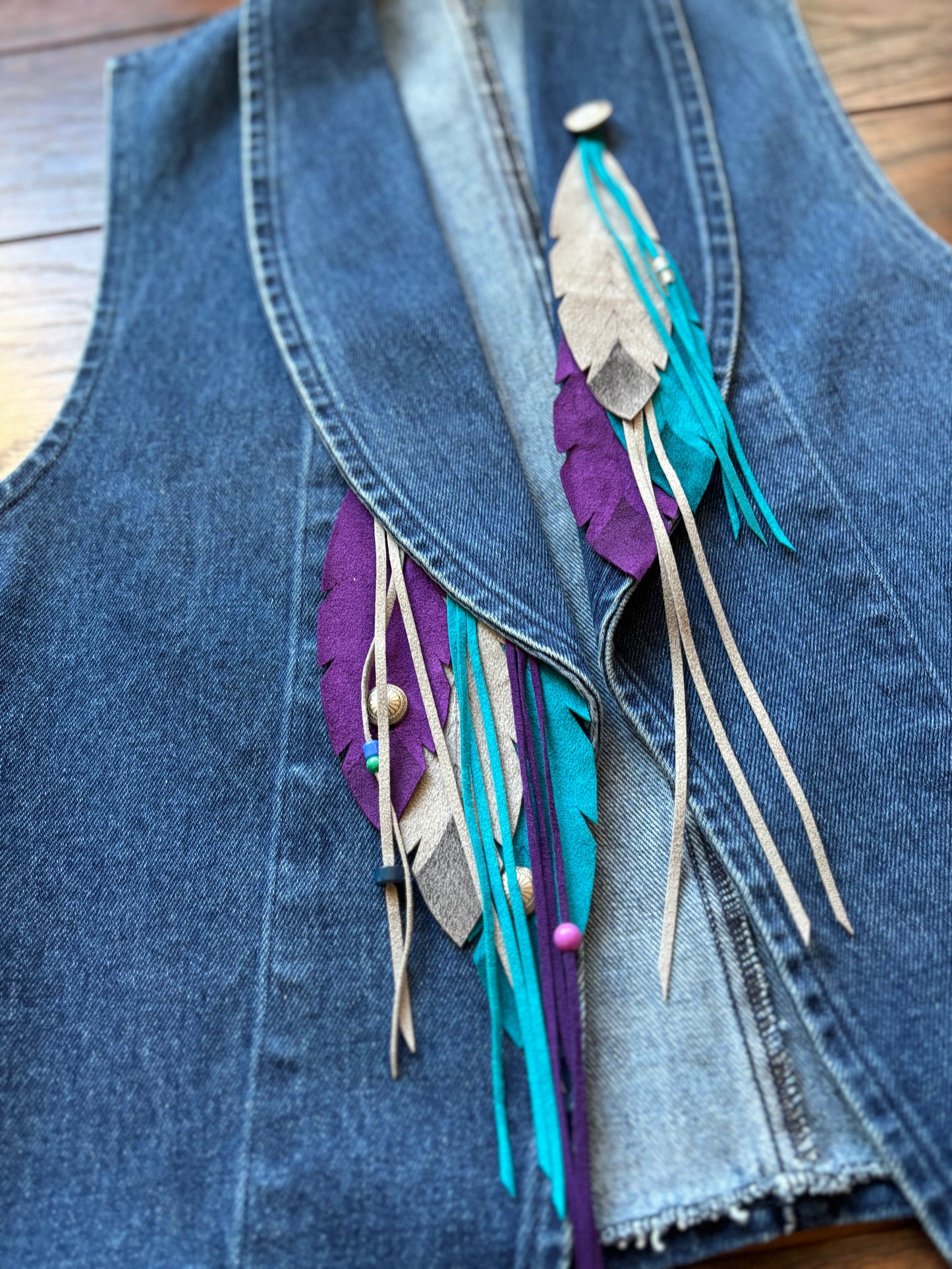 90’s Vintage Western Women’s Wanted Beautiful by Beads Denim Vest with Feathers