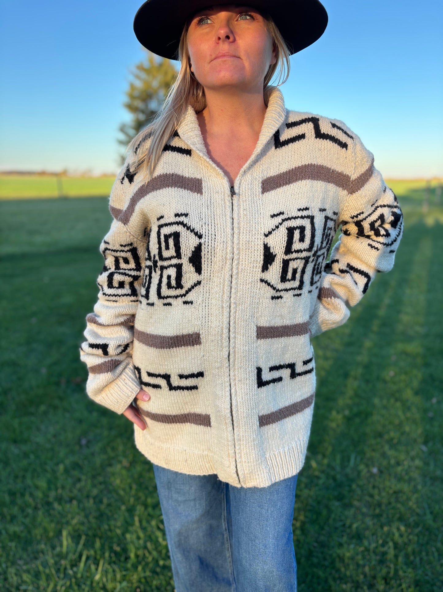 Men’s Camp Kitschy Knits Wool Sweater Cardigan | The Big Lebowski