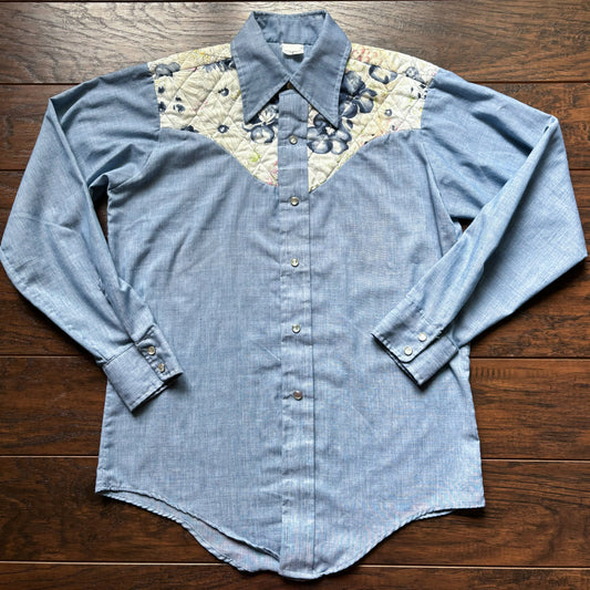 Vintage Western Men’s Chambray Shirt with Floral Quilted Yokes and Pearl Snap Buttons