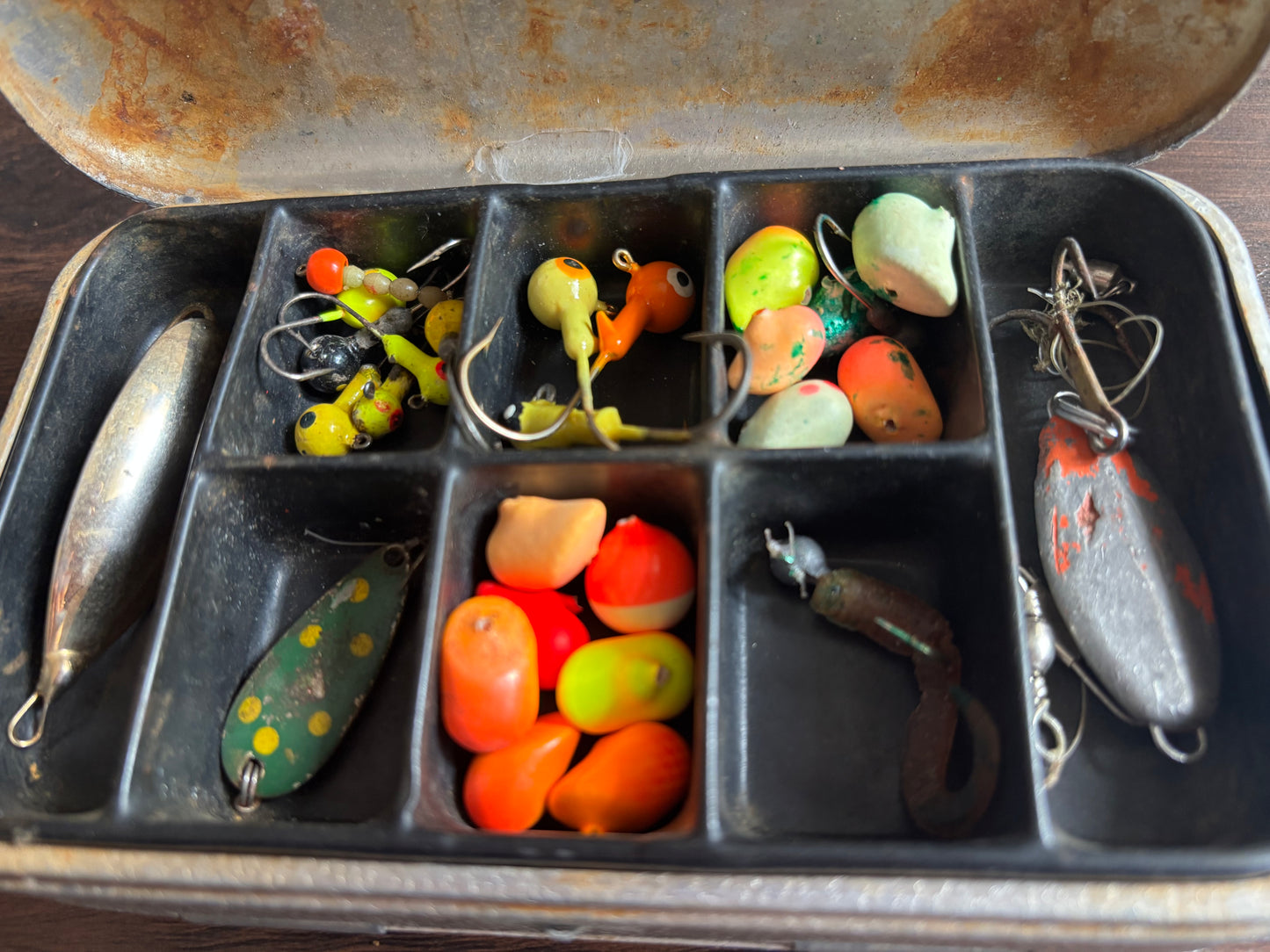 Vintage UMCO P-9 Aluminum Fishing Tackle Box with Lures | Double Sided Metal Tackle Box | Made in USA | 1970s Fishing Gear